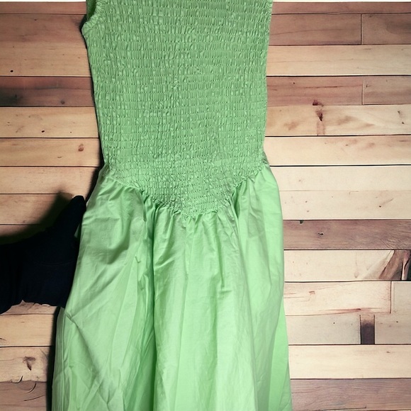 NWOT Free People Smocked MIDI Dress In Mint Green - Picture 5 of 11